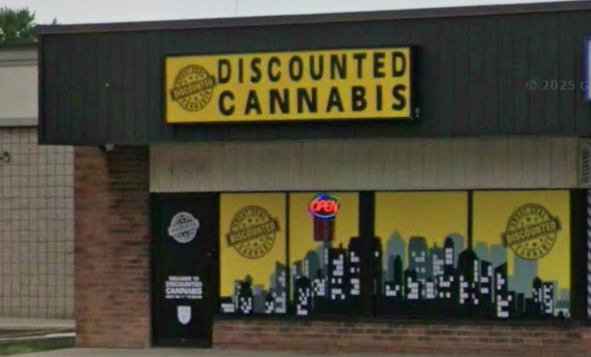 Tecumseh - Tecumseh store front