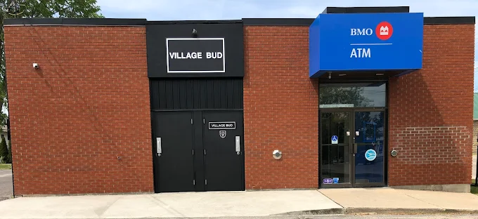 Village Bud - Village Bud - Lansdowne store front