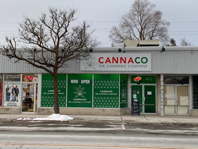 Cannaco The Cannabis Company - Cannaco The Cannabis Company - Alliston store front