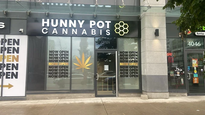 Hunny Pot Cannabis - Hunny Pot Cannabis - Square One store front