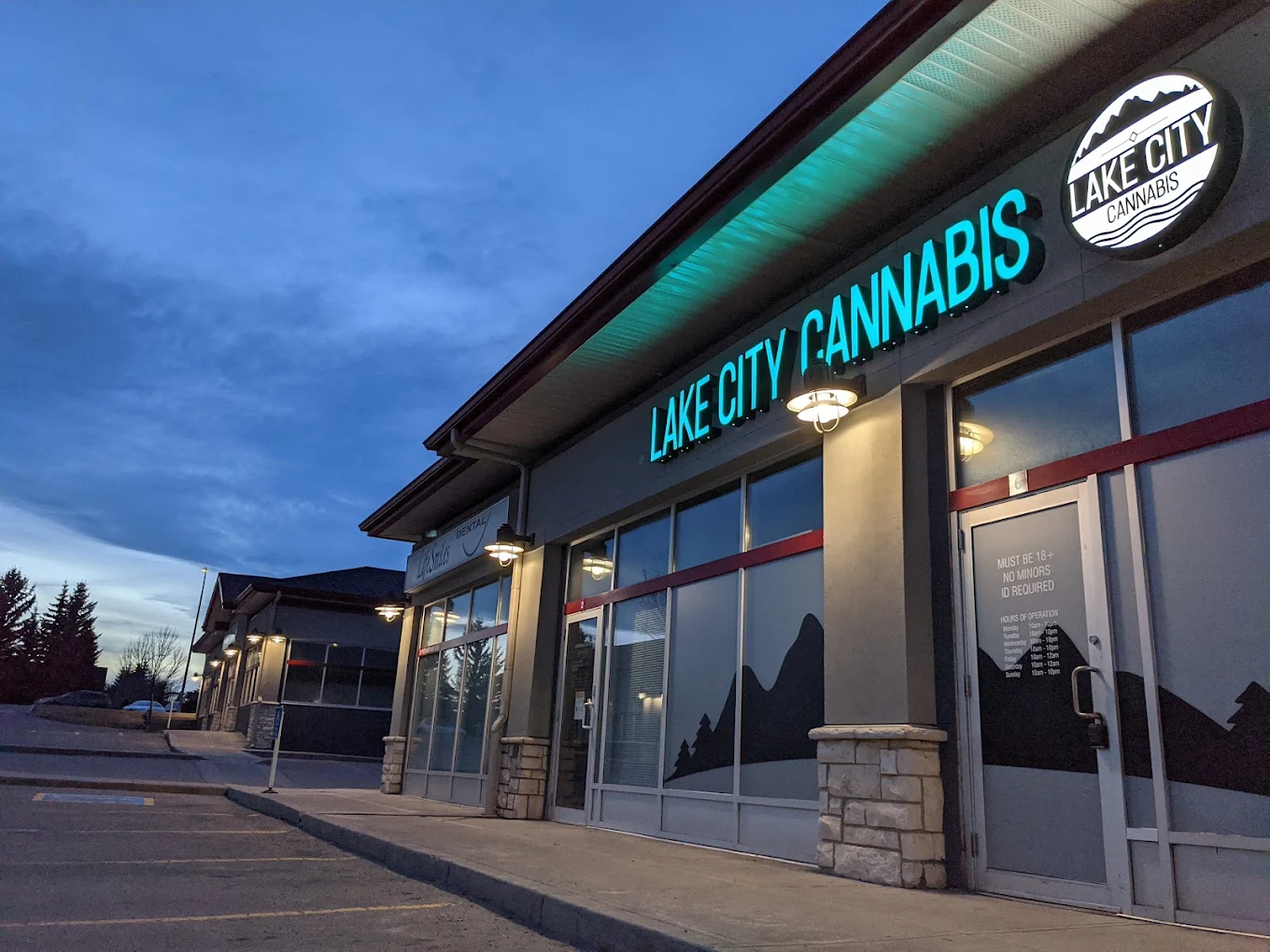 Lake City Cannabis - Mount Royal store front