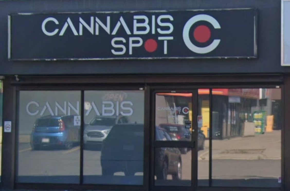 URBN Leaf Cannabis - URBN Leaf Cannabis - Edmonton - Clareview store front