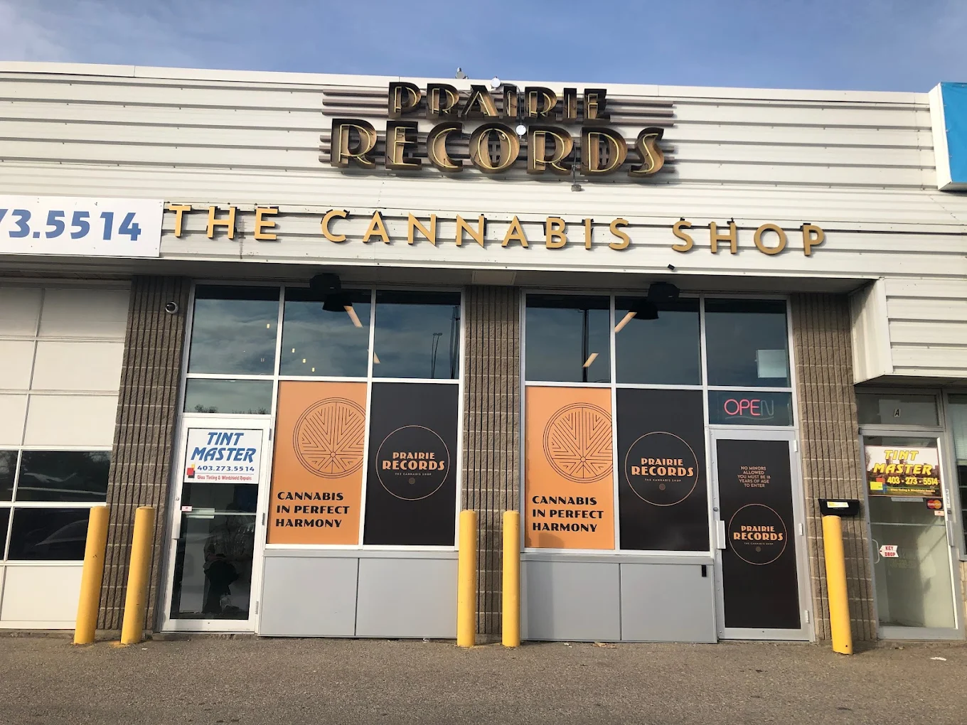 Prairie Records - Prairie Records - Forest Lawn store front