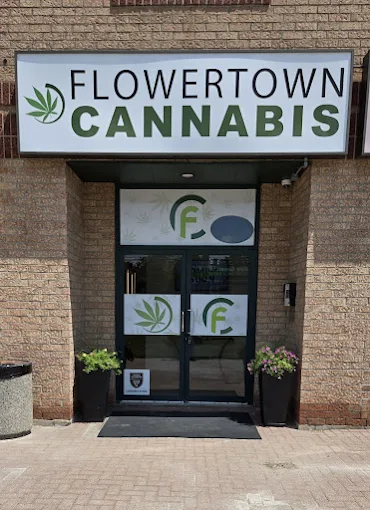 Flowertown Cannabis - Flowertown Cannabis - Streetsville store front