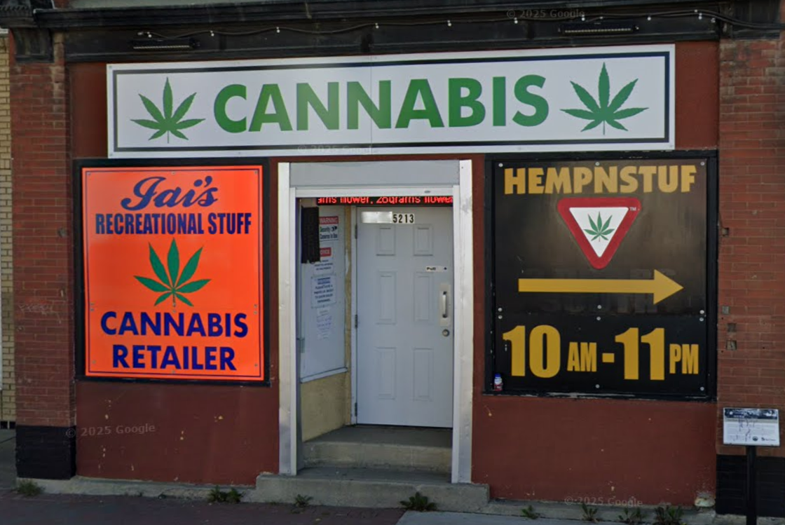 Jai's Recreational Stuff Cannabis Retailer - Jai's Recreational Stuff Cannabis Retailer store front