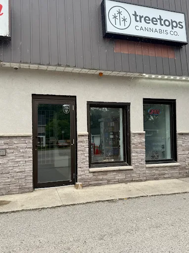 Tree Tops Cannabis Co. store front