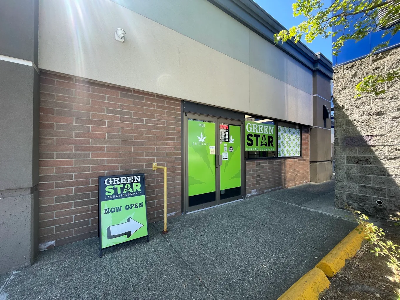 Greenstar Cannabis Company - Greenstar Cannabis Company - Comox Valley store front