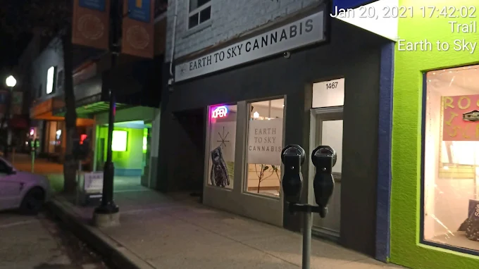 Earth To Sky Cannabis - Earth To Sky Cannabis - Trail store front