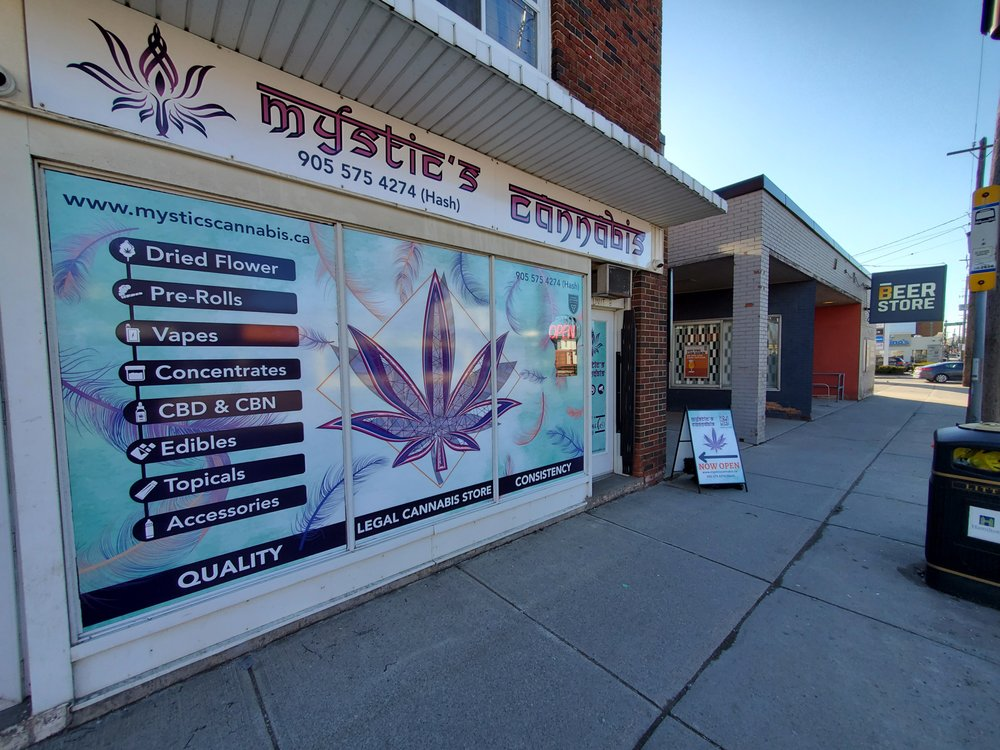 Mystic's Cannabis - Mystic's Cannabis - Main St. store front