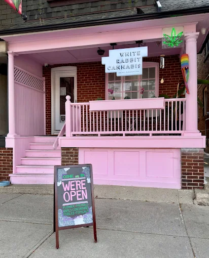 White Rabbit Cannabis - White Rabbit Cannabis store front