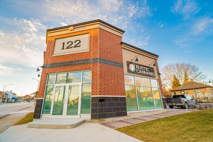 Rustic Cannabis - Rustic Cannabis - Bowmanville store front