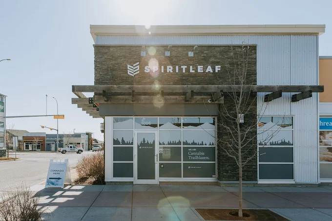 Spiritleaf - Spiritleaf - Evanston store front