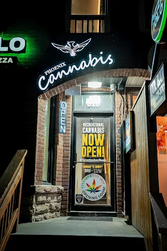 Phoenix Cannabis - Phoenix Cannabis - King Street store front