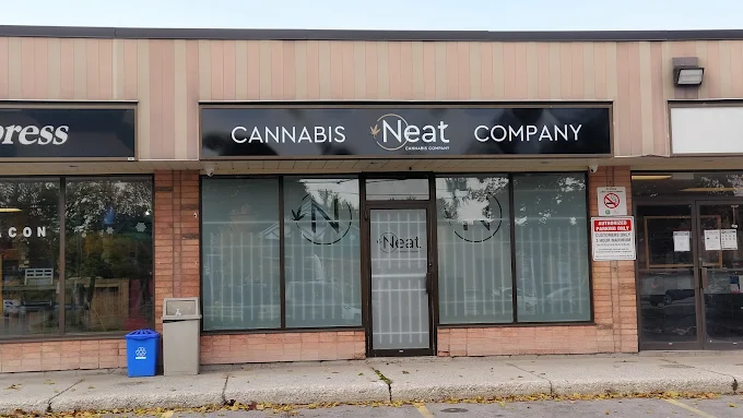 Discounted Cannabis - Discounted Cannabis - 590 Oxford St. E store front