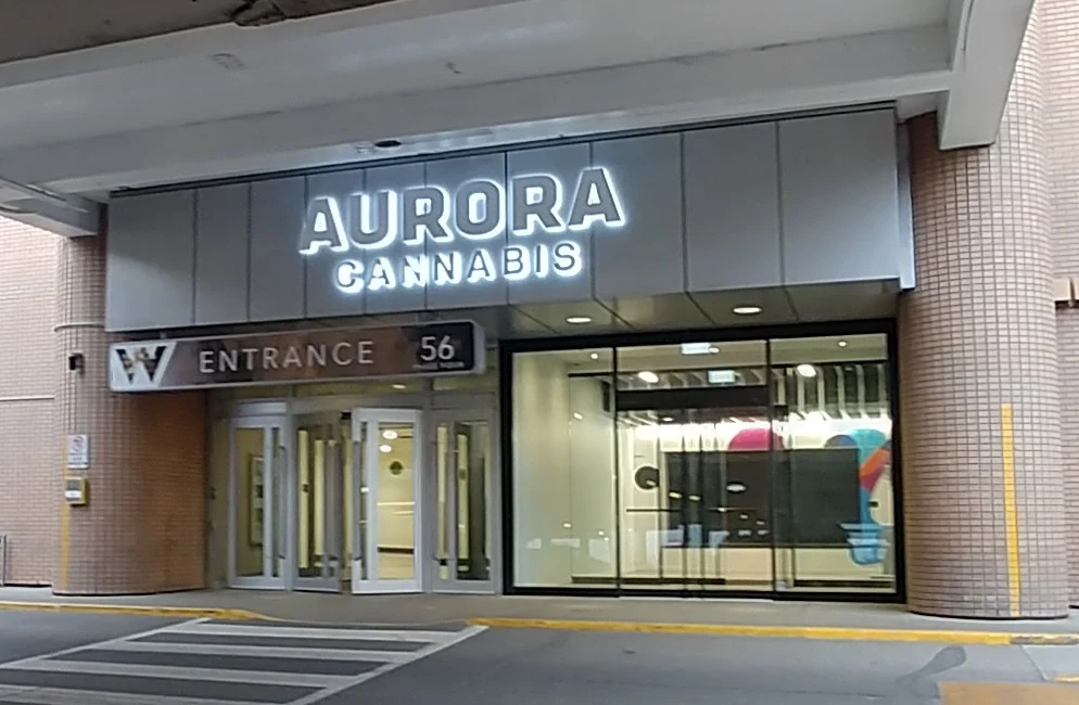 Aurora Cannabis - Aurora Cannabis - West Edmonton Mall store front