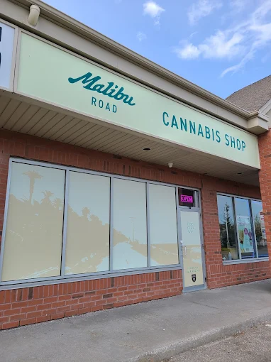 Malibu Road store front