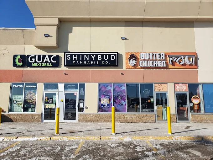 ShinyBud - ShinyBud - Orillia store front