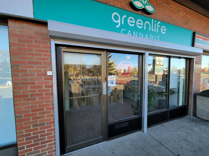 GreenLeaf Cannabis - Greenlife Cannabis - Calgary store front