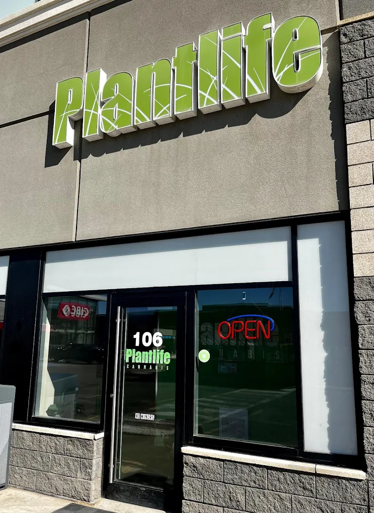 Plantlife Cannabis - Fort McMurray - Stoney Creek store front