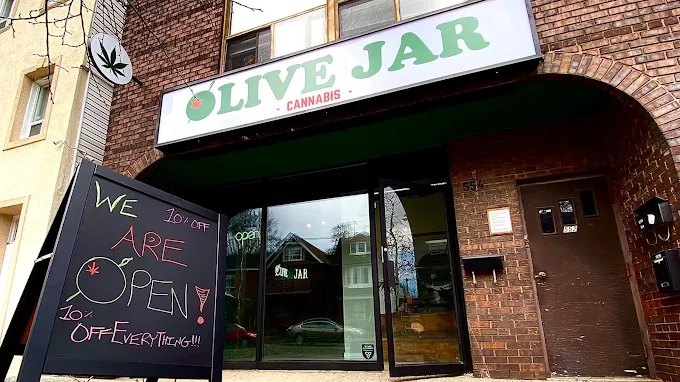 Olive Jar Cannabis - Olive Jar Cannabis store front