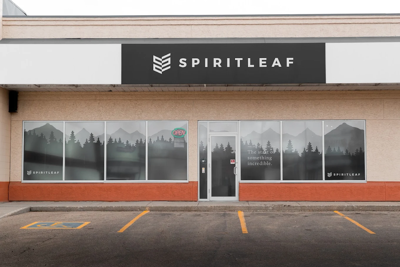 Spiritleaf - Spiritleaf - Drayton Valley store front
