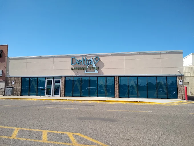 Delta 9 - Delta 9 - Brandon store front