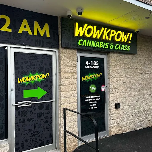 Wowkpow Cannabis & Glass - Wowkpow Cannabis & Glass - Stadacona store front