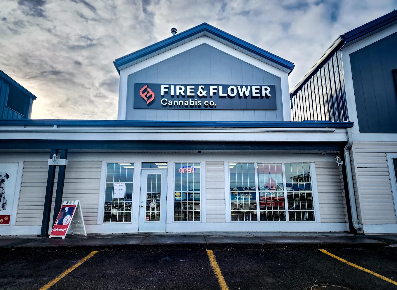 Fire & Flower Cannabis Co. - Fire & Flower Cannabis Co. - Sylvan Lake store front