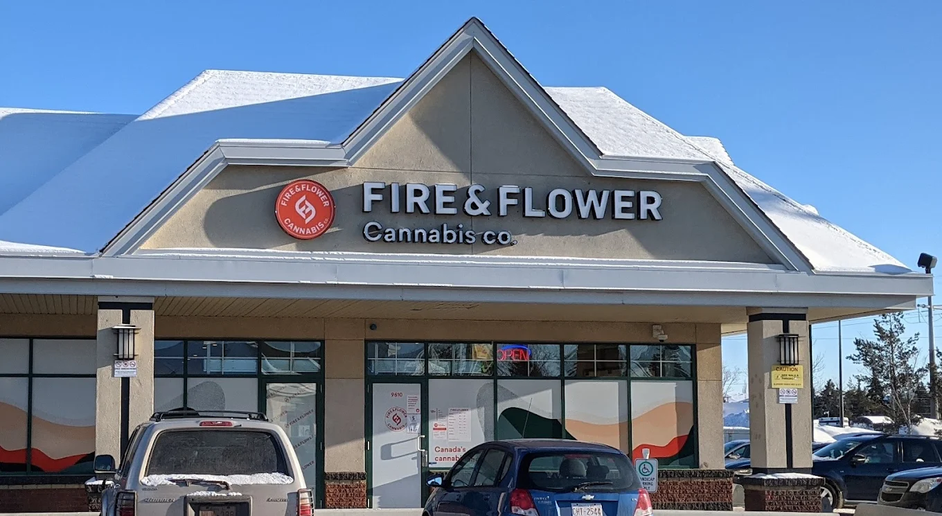 Fire & Flower Cannabis Co. - Fire & Flower Cannabis Co. - Edmonton Namao store front