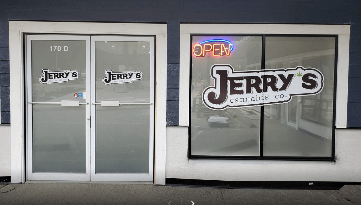 Jerry's Cannabis Co. - Lake Cowichan store front
