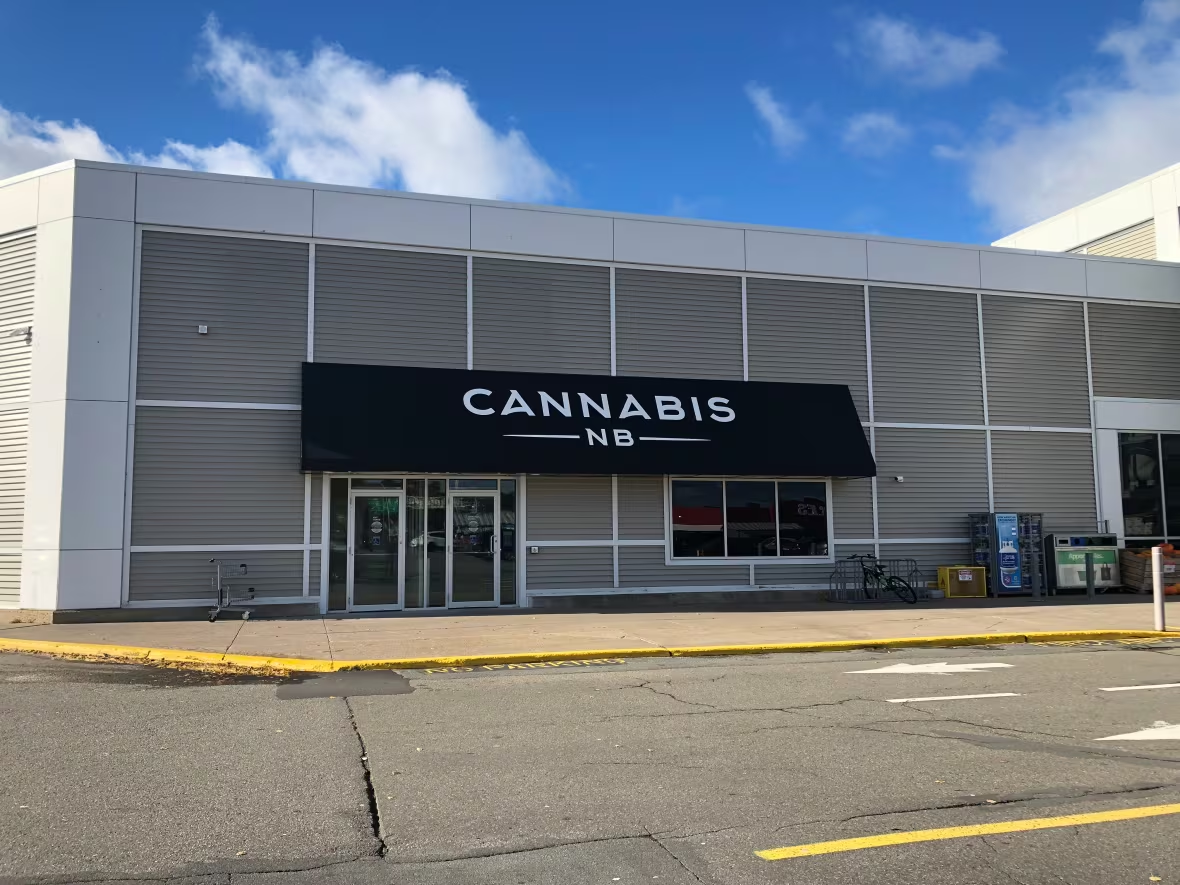 Cannabis NB - Cannabis NB - Saint John - Plaza Ave store front