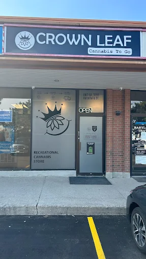 Crown Leaf - Crown Leaf - Hurontario store front