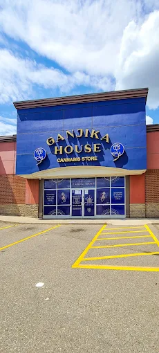 Ganjika House - Ganjika House - Brampton (Queen St) store front