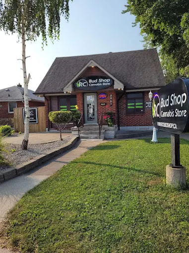 RC Bud Shop - RC Bud Shop - Windsor store front