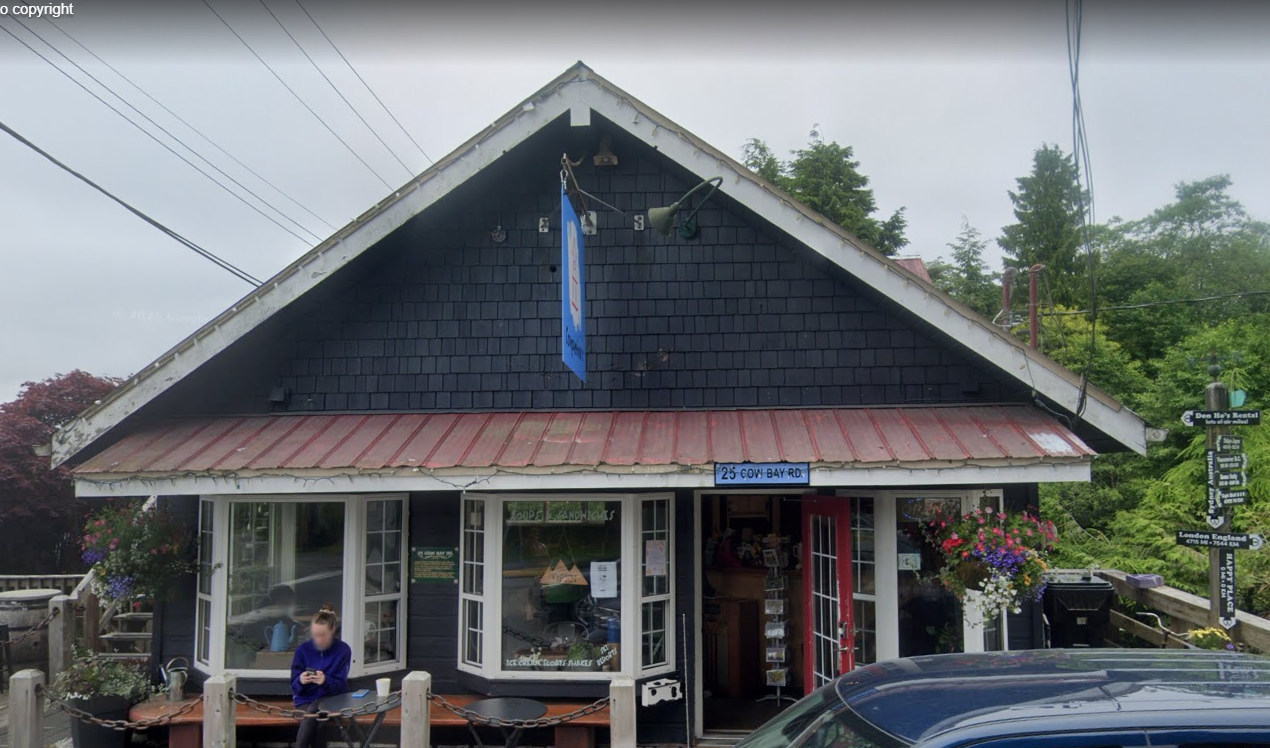 Cow Bay Cannabis - Cow Bay Cannabis store front