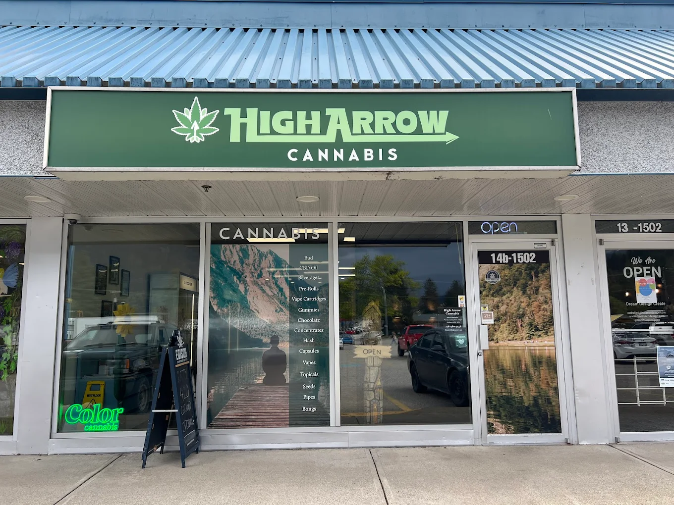 High Arrow Cannabis - High Arrow Cannabis store front