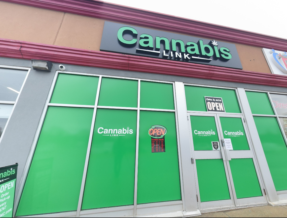 Cannabis Link - Cannabis Link - Sherwood Forest Mall store front