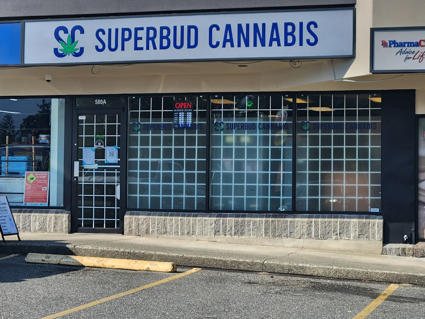 Superbud Cannabis store front