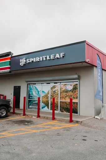 Spiritleaf - Spiritleaf - Penbrooke store front