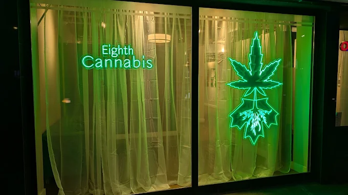 Eight Cannabis - Eight Cannabis - Danforth store front