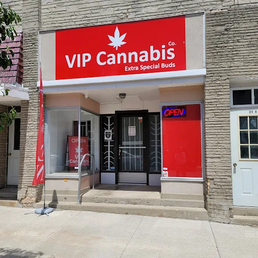VIP Cannabis Co. - VIP Cannabis Co. - Harriston store front