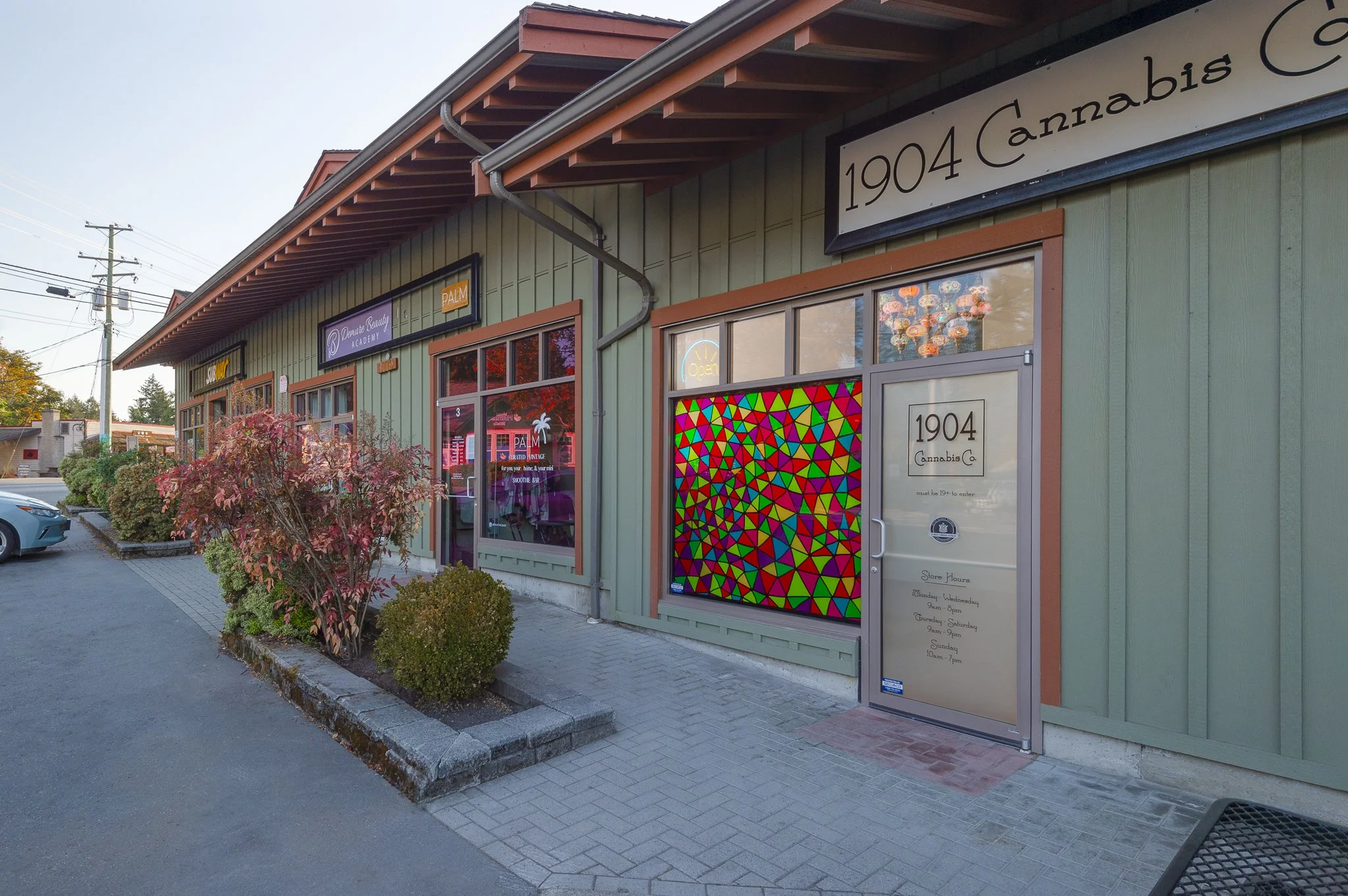 1904 Cannabis Co. - 1904 Cannabis Co. - Shawnigan Lake store front