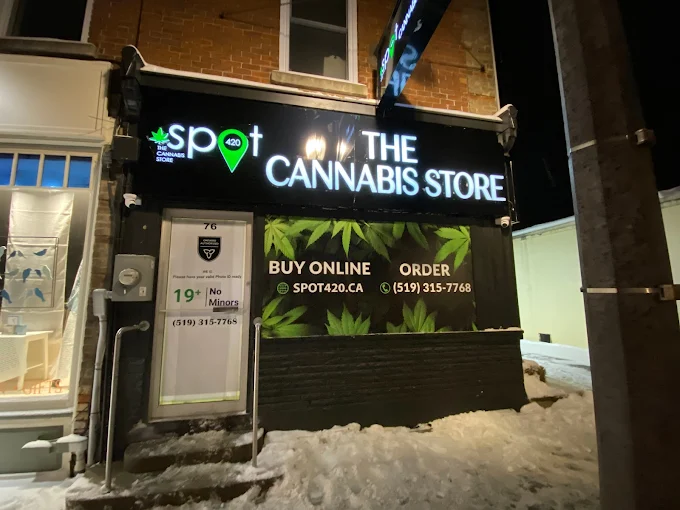 Spot420 - Spot420 - Erin store front