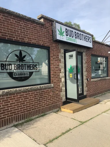 Bud Brothers Cannabis - Bud Brothers Cannabis store front