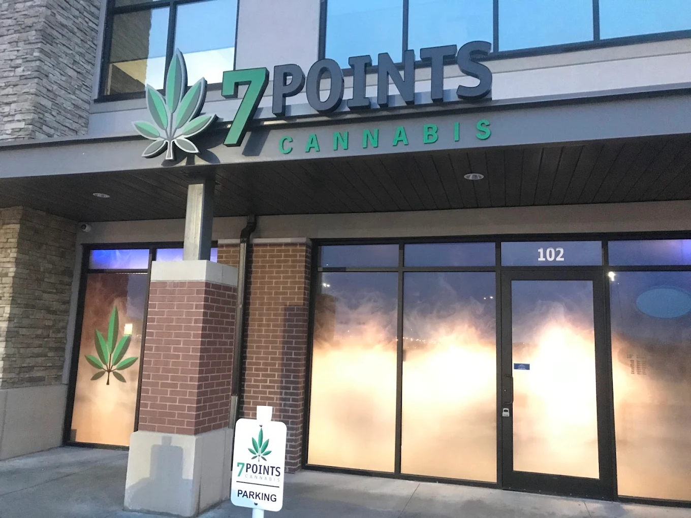 7 Points Cannabis - 7 Points Cannabis store front