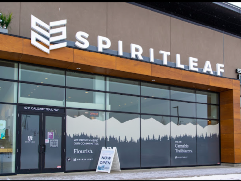 Spiritleaf - Spiritleaf - Gateway store front