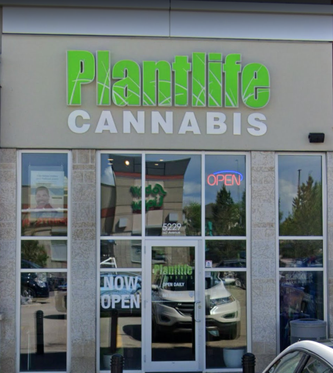 Plantlife Cannabis - Edmonton - Hollick Kenyon store front