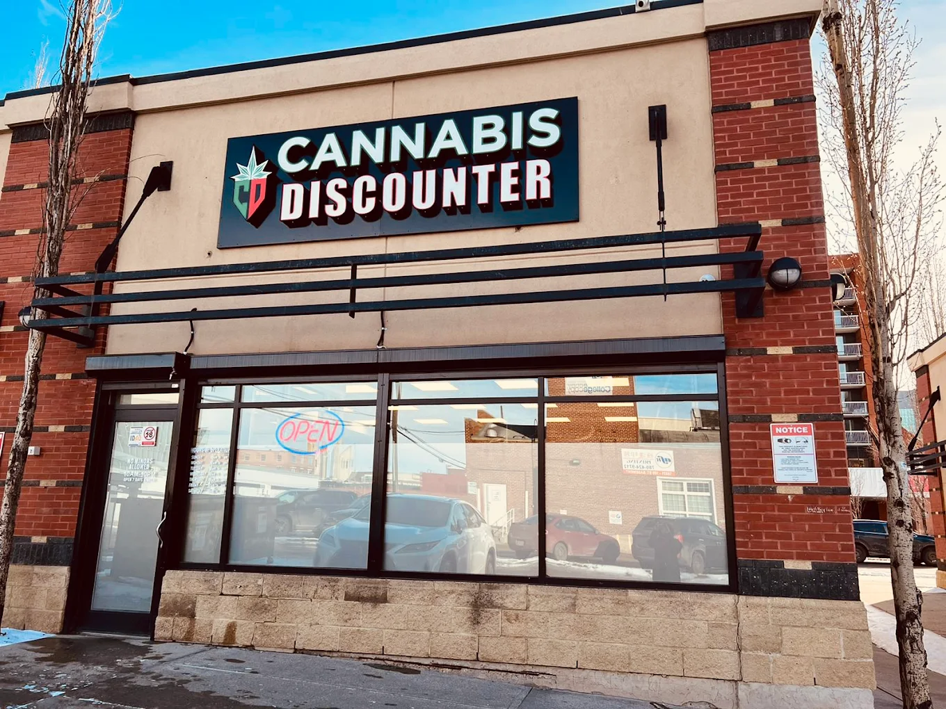 Cannabis Discounter - Cannabis Discounter - Downtown store front