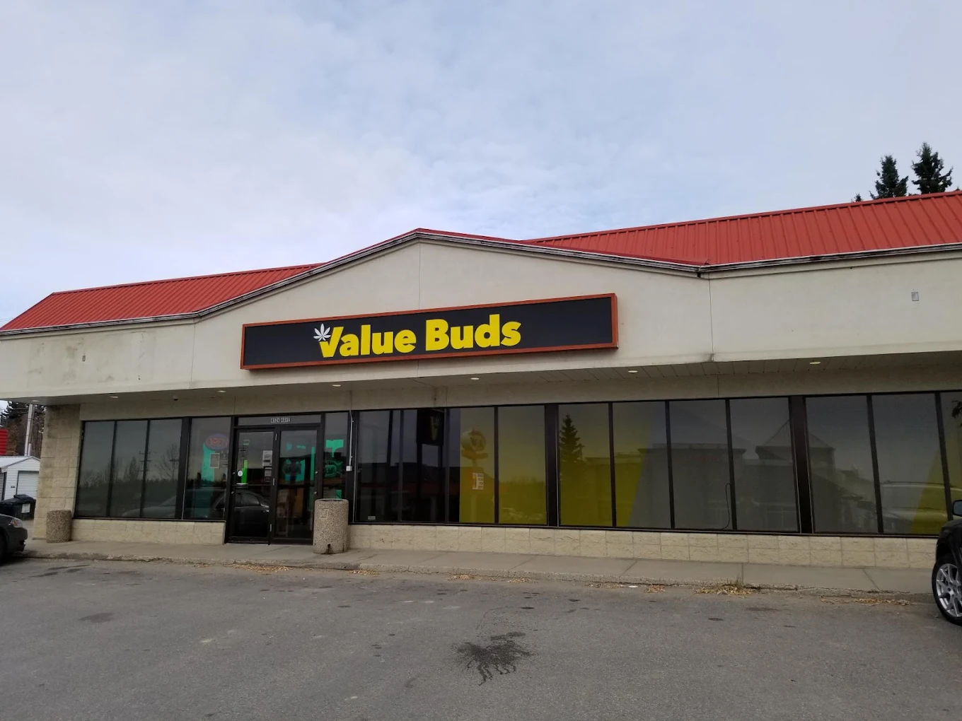 Value Buds - Value Buds - Edson store front
