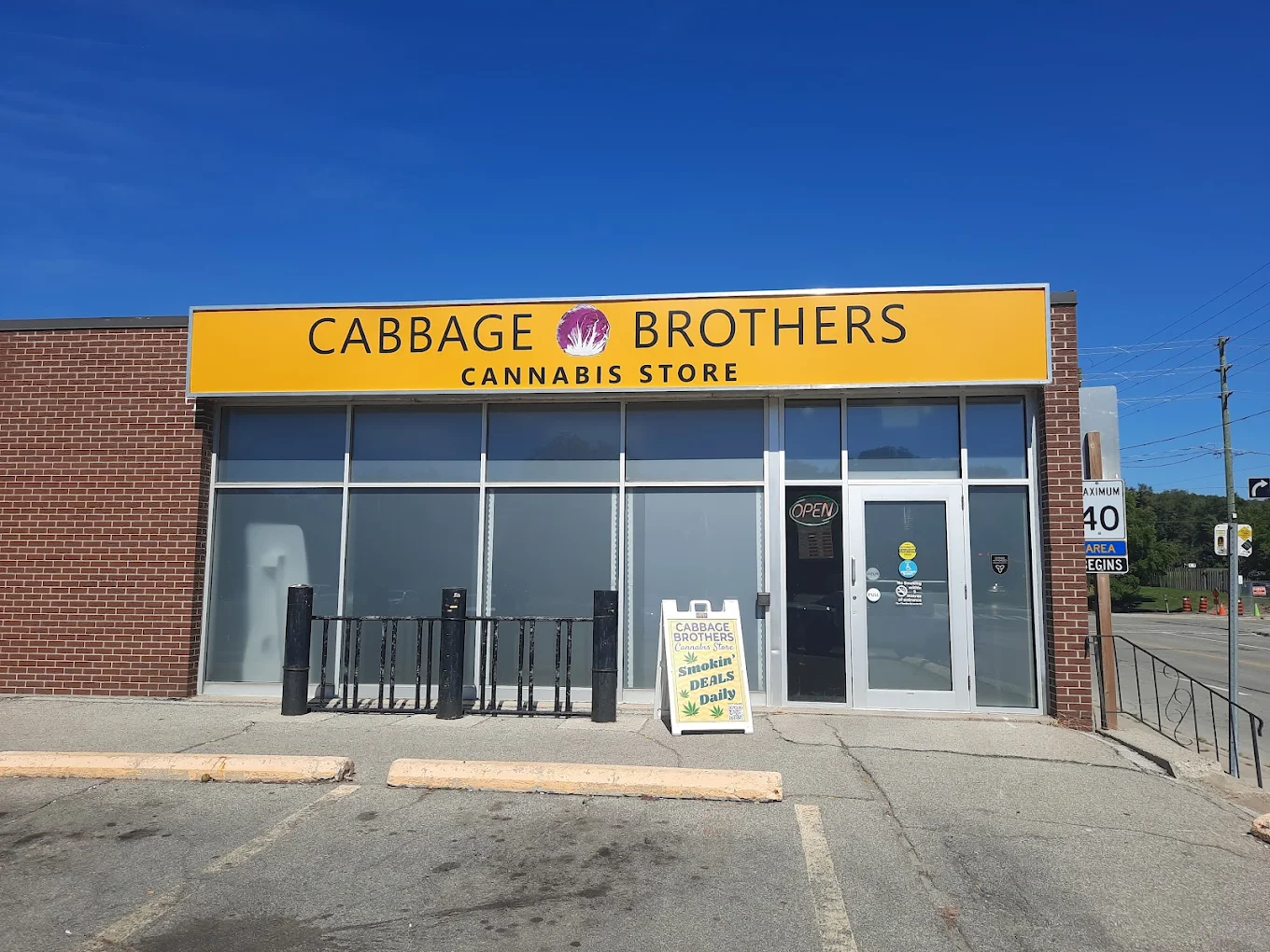 Cabbage Brothers - Cabbage Brothers - Dundas store front